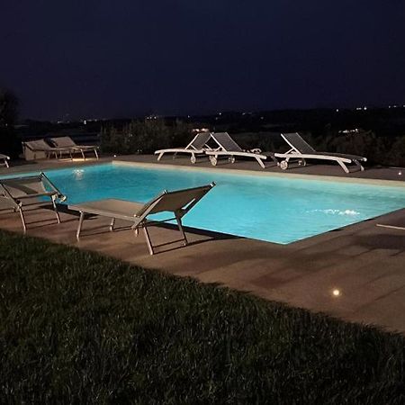 Villa Dyria Exclusive Swimming Pool モノーポリ エクステリア 写真